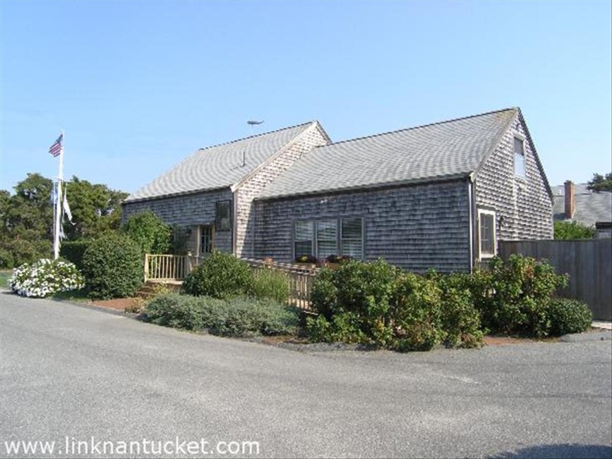 17 Old South Road Nantucket Image