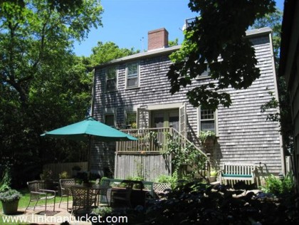 17 Milk Street / 7 Green Lane Town