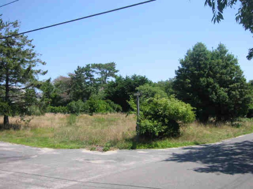 13 Derrymore Road Nantucket Image