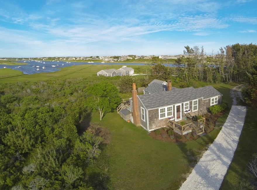17 Ames Avenue Nantucket Image
