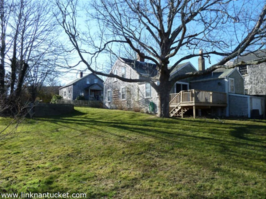 27 North Liberty Street Nantucket Image