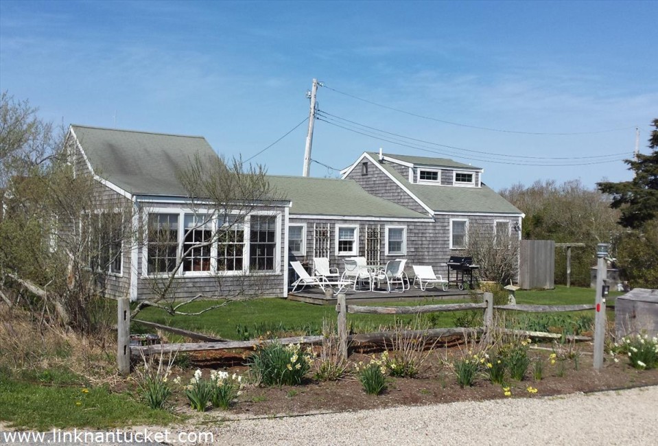 1 H Street Nantucket Image
