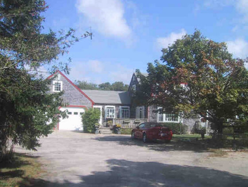 106 Surfside Road Nantucket Image