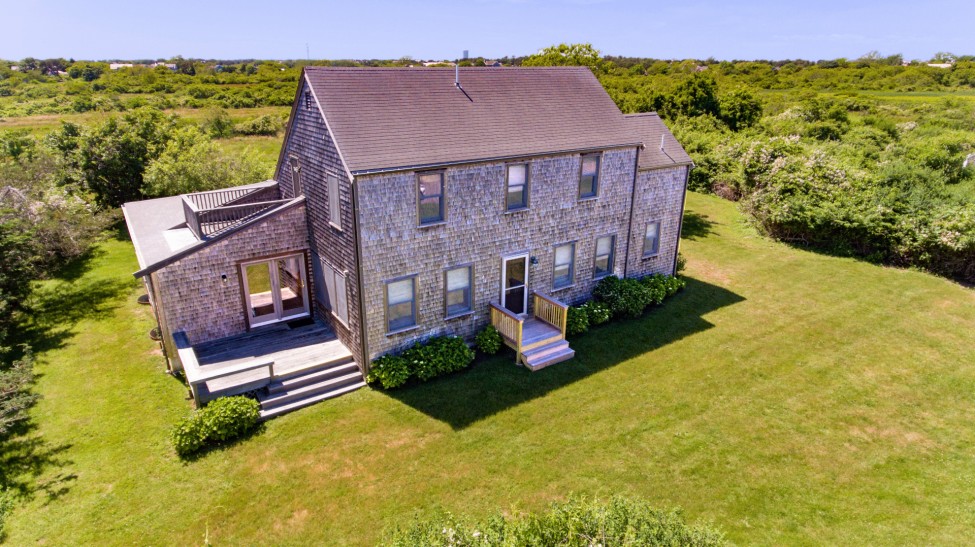 18 Meadow Lane Nantucket Image