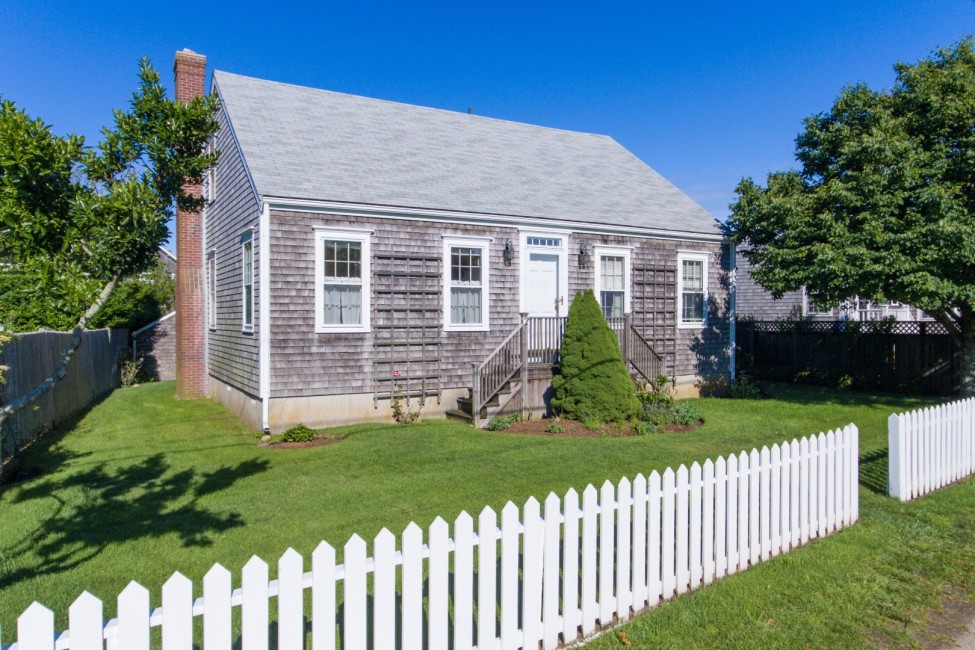 29 Walsh Street Nantucket Image
