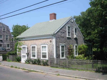 27 North Liberty Street Town
