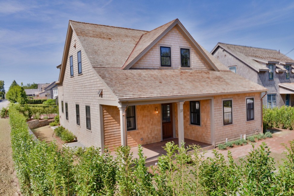 37 Vestal Street Nantucket Image
