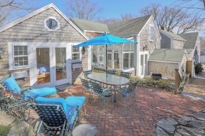 19 1/2 West Chester Street # 2 Town