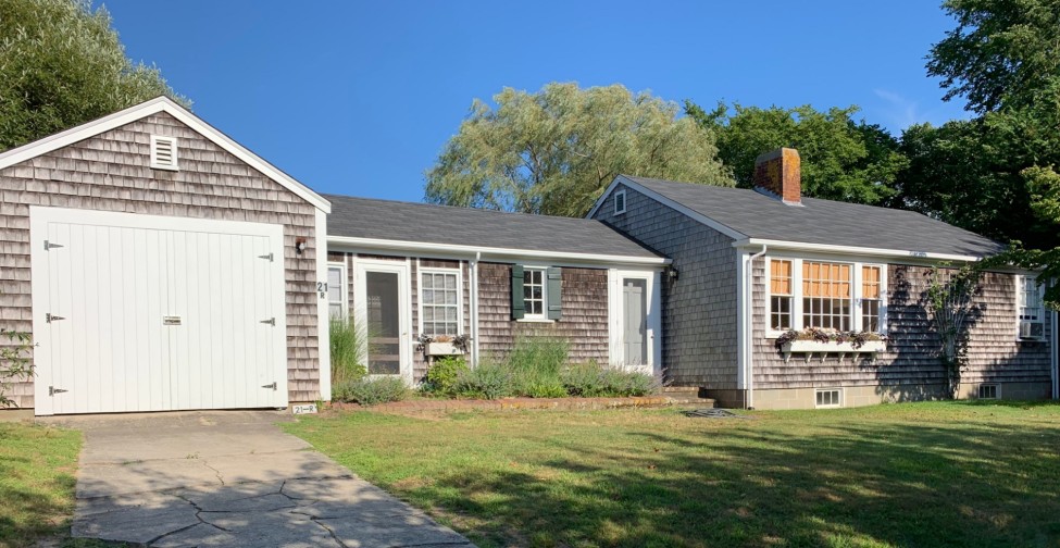 21R Vestal Street Nantucket Image