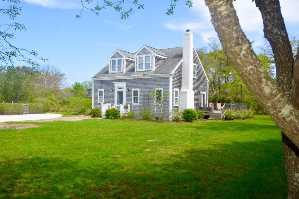 50 Hummock Pond Road Nantucket Image