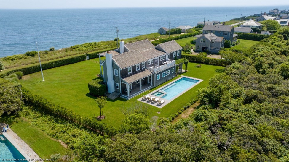 104 Baxter Road Nantucket Image