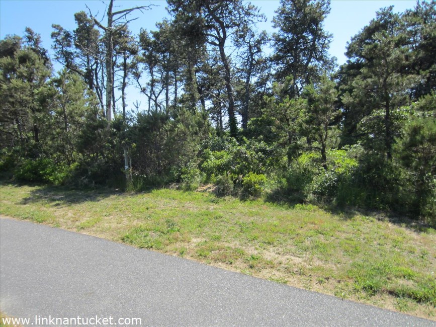 30B Evergreen Way Nantucket Image