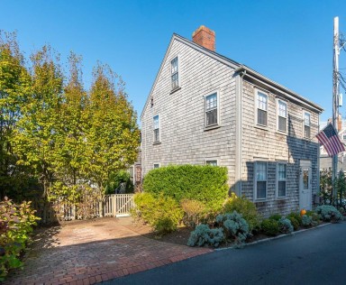1 Farmer Street Town