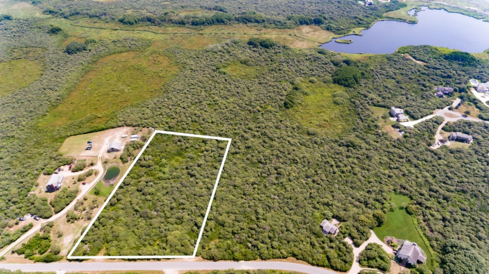 38 Chuck Hollow Road Nantucket Image