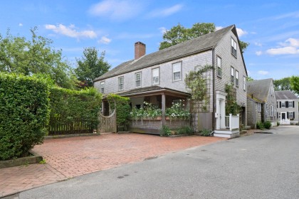 10 Lyon Street Town