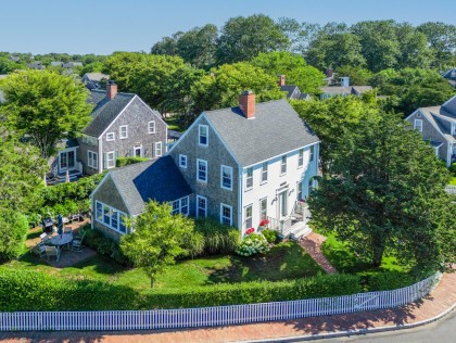 31 Washaman Avenue Nashaquisset