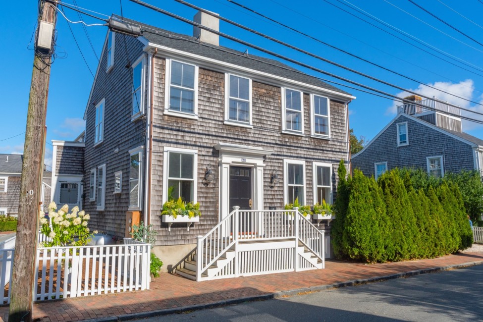 62A Orange Street Nantucket Image