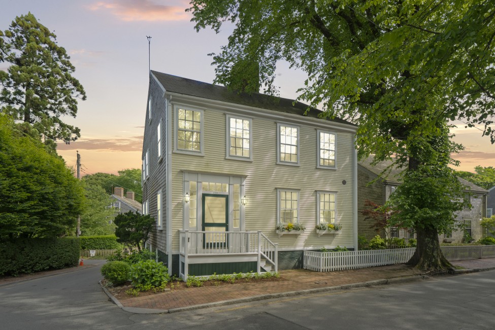 10 Milk Street Nantucket Image
