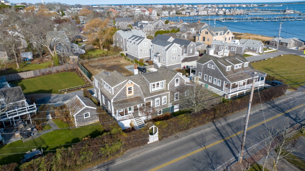 5 Francis Street Nantucket Image