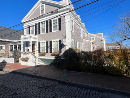 11 North Water Street Town