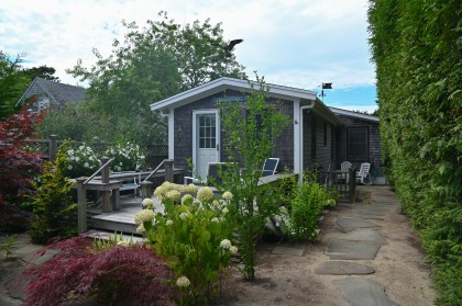 1 Hull Lane # 2 Mid Island