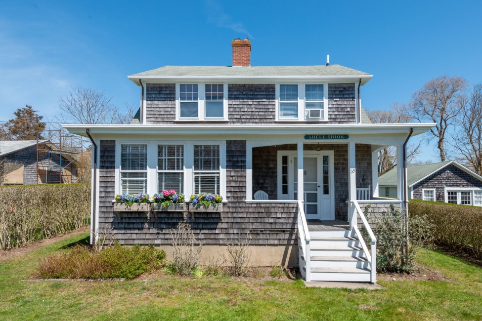 35 King Street Nantucket Image