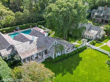 14 & 16 Coffin Street Sconset