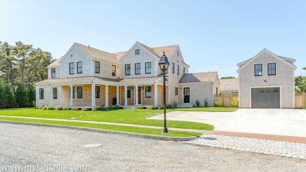 2 Maple Lane Nantucket Image