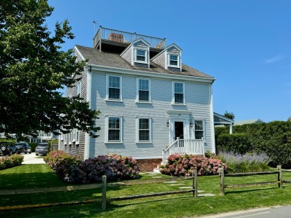 24 Walsh Street Brant Point