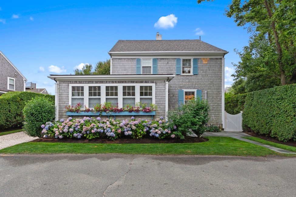 40 Walsh Street Nantucket Image
