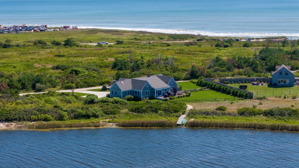 1 Mothball Way Nantucket Image