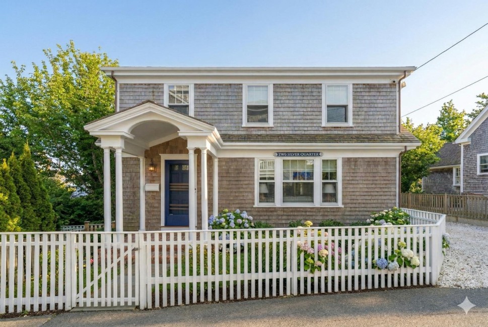 2 Silver Street Nantucket Image