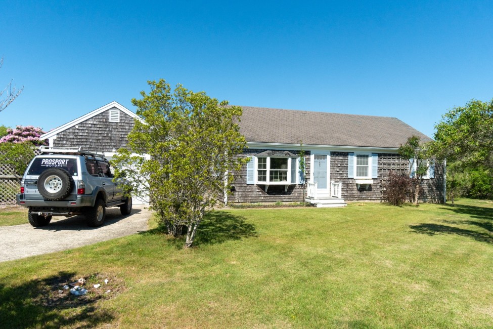 4 Wood Hollow Road Nantucket Image