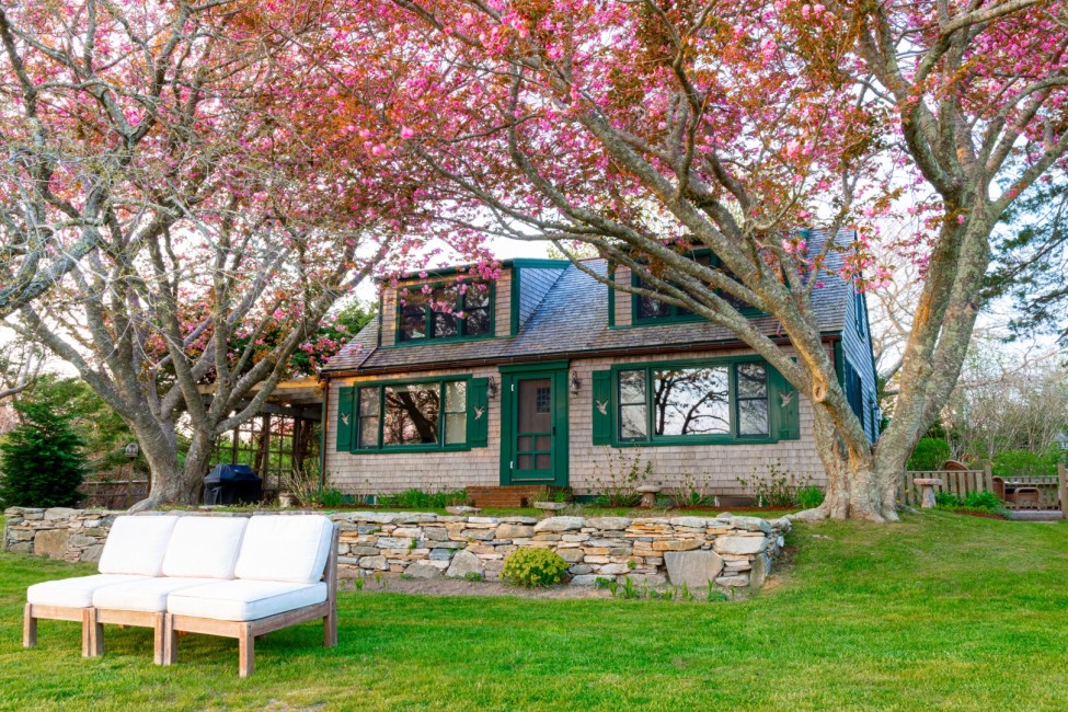 54 & 56 Meadow View Drive Nantucket Image