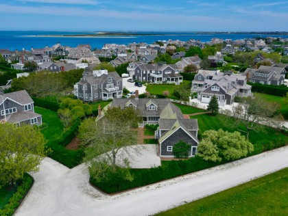 8 Brant Point Road Brant Point