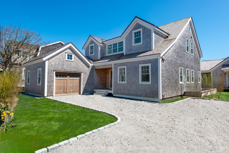 84 Cliff Road Nantucket Image