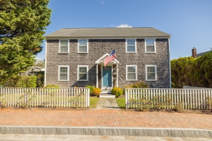 16 Atlantic Avenue Town