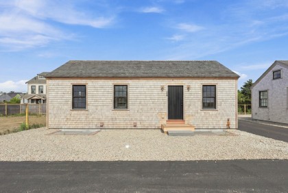 2A Forrest Avenue Unit 1 Mid Island