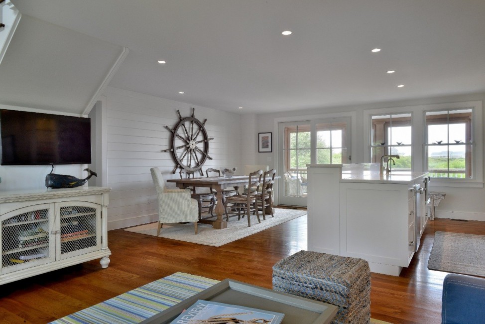  11 Columbus Avenue Image 8
                                    