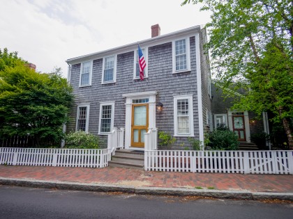 33 Pine Street Town