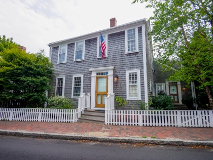 33 Pine Street Town