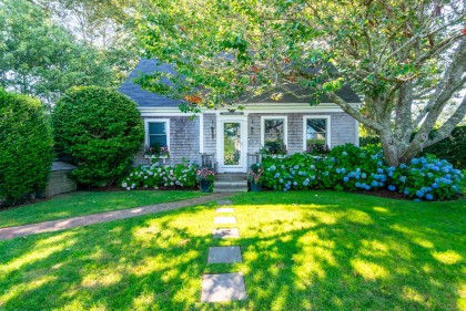 8 Polliwog Pond Road South of Town