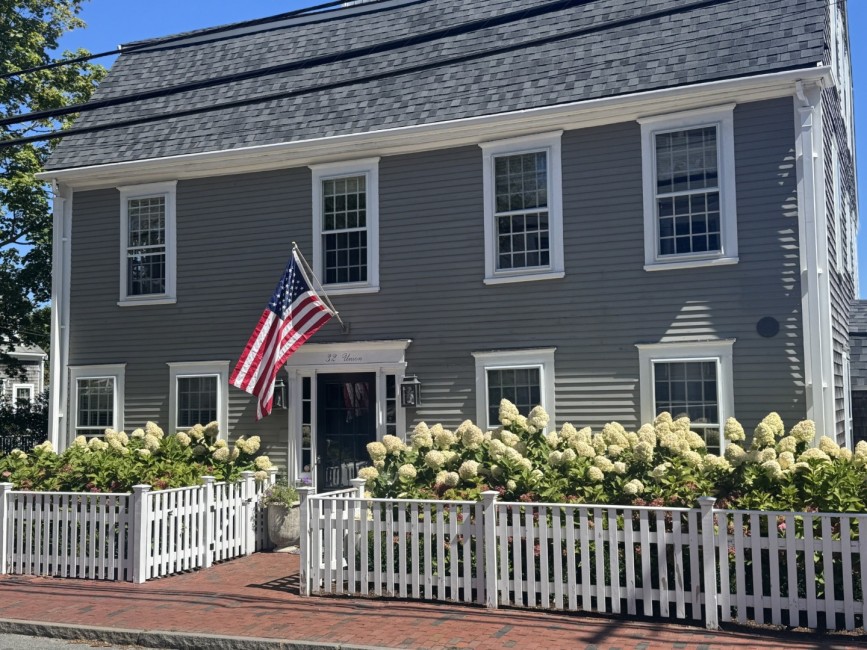 32 Union Street Nantucket Image