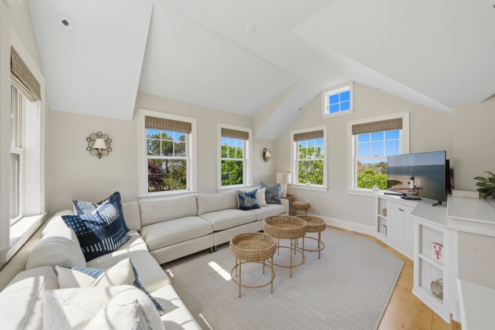  6 Sandwich Road Image 113
                                    
