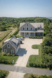 74 Madaket Road West of Town