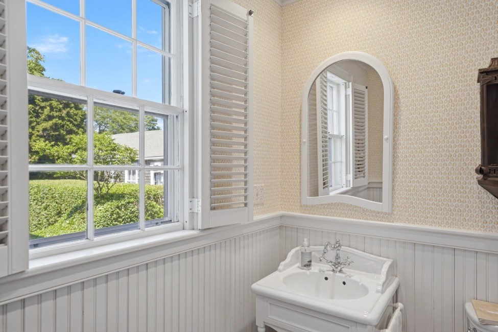  19 India Street Image 22
                                    