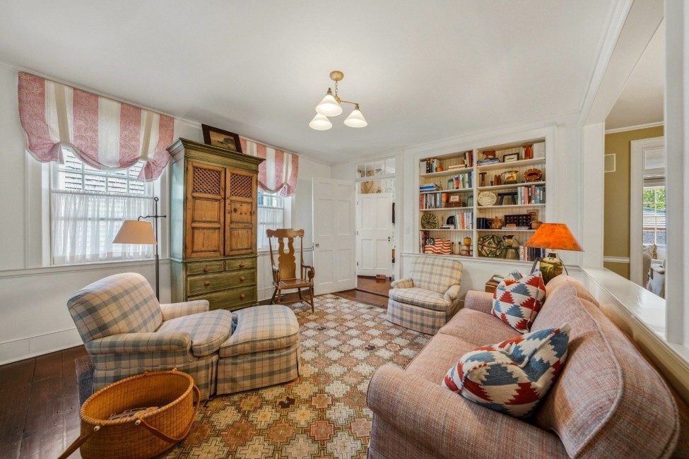  19 India Street Image 24
                                    