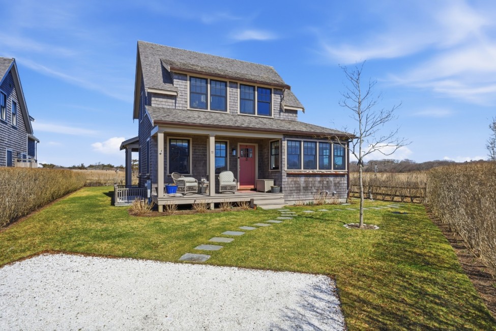 11 Hydrangea Lane Nantucket Image