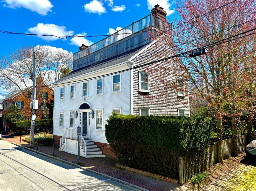 16 India Street Nantucket Image