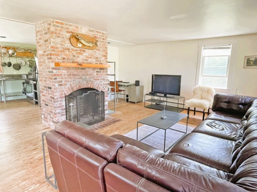  31 Millbrook Road Image 3
                                    